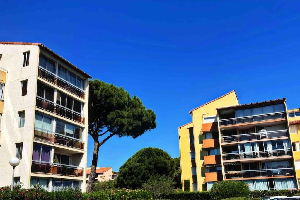 Appartement Vintage 90 M2 Duplex Classe Fréjus Exterior foto